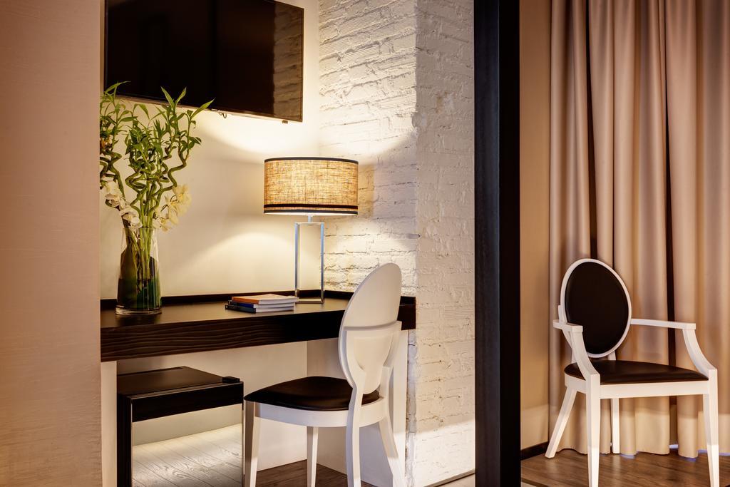 Dharma Luxury Hotel Рим Экстерьер фото